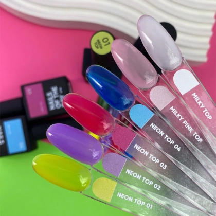 NAILSOFTHEDAY Milky pink top – нежный молочно-розовый топ без липкого слоя для ногтей, 10 мл