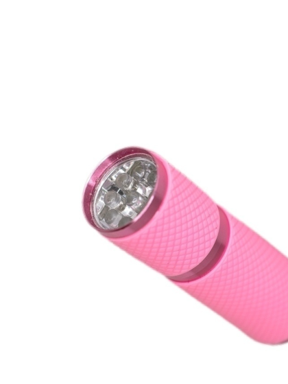 Ультрафіолетовий ліхтарик для манікюру